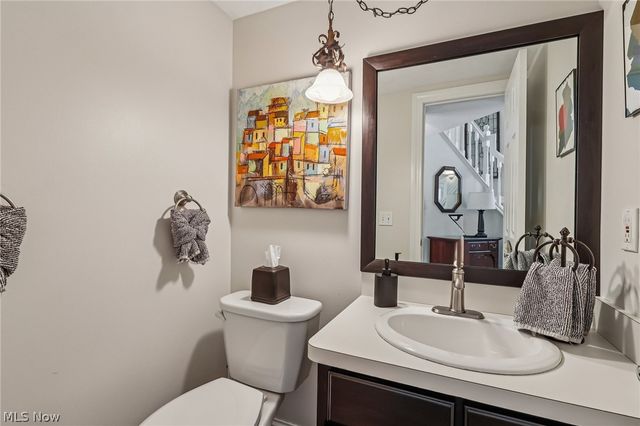 3 Wenden Court, Bratenahl, OH 44108