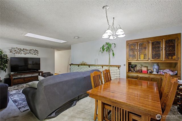 6411 Sierra Drive SE, Lacey, WA 98503