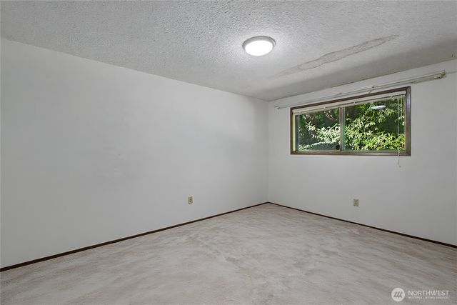 6411 Sierra Drive SE, Lacey, WA 98503