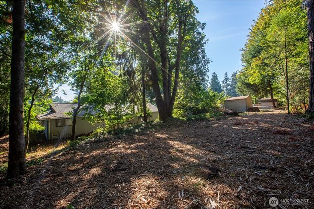 6411 Sierra Drive SE, Lacey, WA 98503