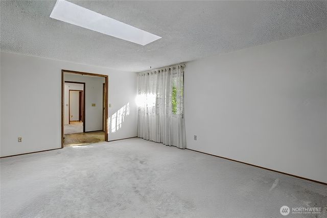 6411 Sierra Drive SE, Lacey, WA 98503