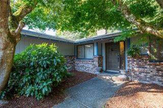6411 Sierra Drive SE, Lacey, WA 98503