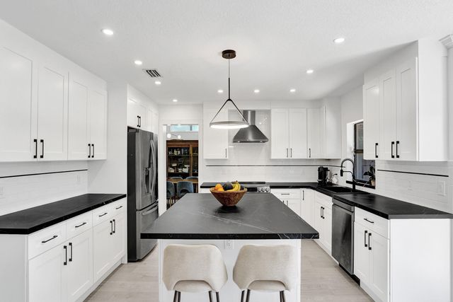 10650 Paris Street, Cooper City, FL 33026