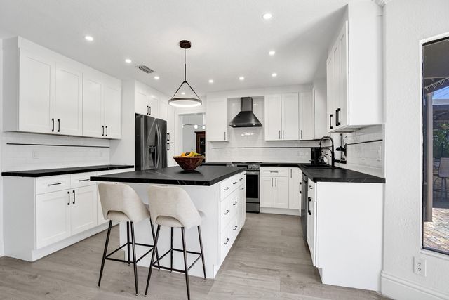 10650 Paris Street, Cooper City, FL 33026