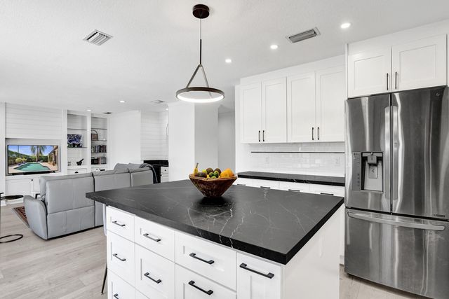 10650 Paris Street, Cooper City, FL 33026