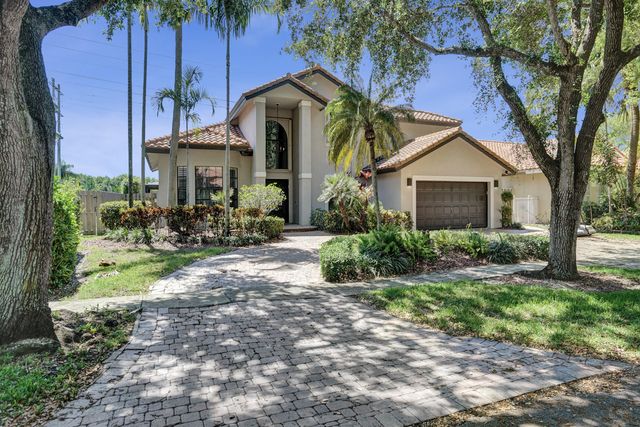 10650 Paris Street, Cooper City, FL 33026