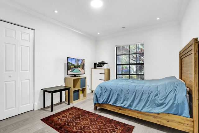 10650 Paris Street, Cooper City, FL 33026