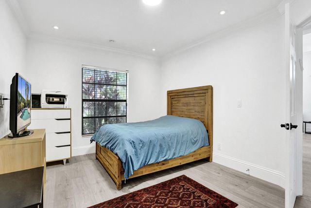 10650 Paris Street, Cooper City, FL 33026