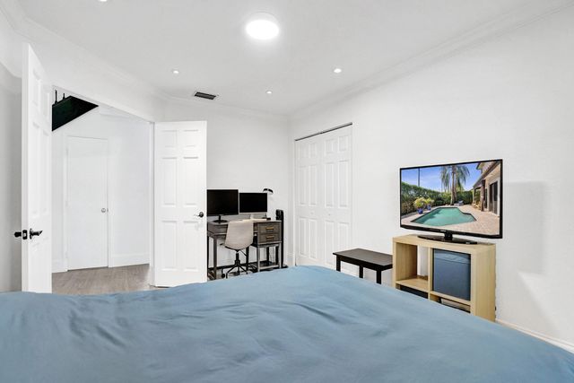 10650 Paris Street, Cooper City, FL 33026