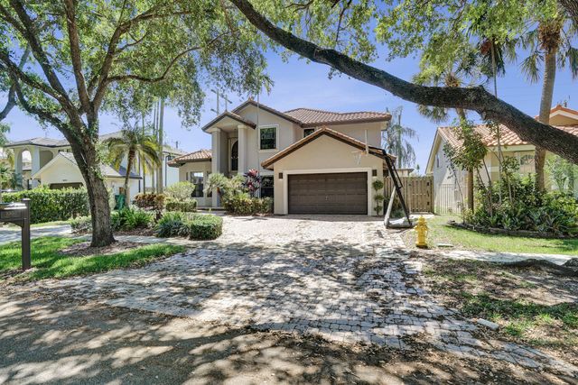 10650 Paris Street, Cooper City, FL 33026