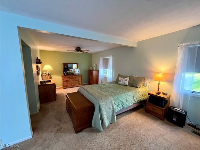 1368 Andora Road NE, Carrollton, OH 44615