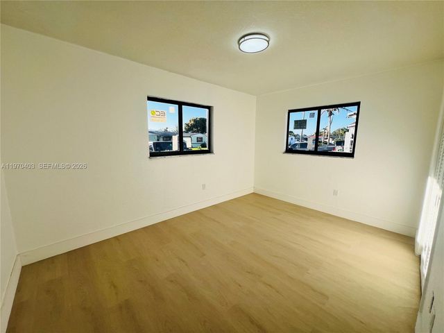 19133 NW 35th Ave, Miami Gardens, FL 33056