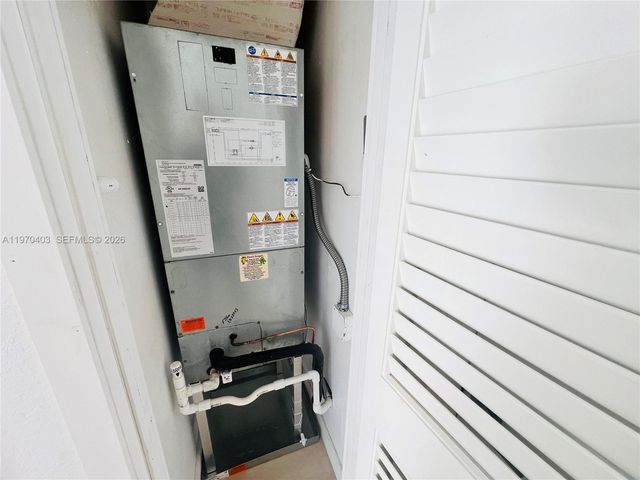 19133 NW 35th Ave, Miami Gardens, FL 33056