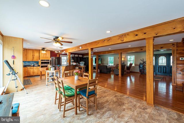 2613 HOOPERS ISLAND RD, Fishing Creek, MD 21634