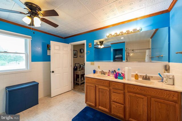 2613 HOOPERS ISLAND RD, Fishing Creek, MD 21634