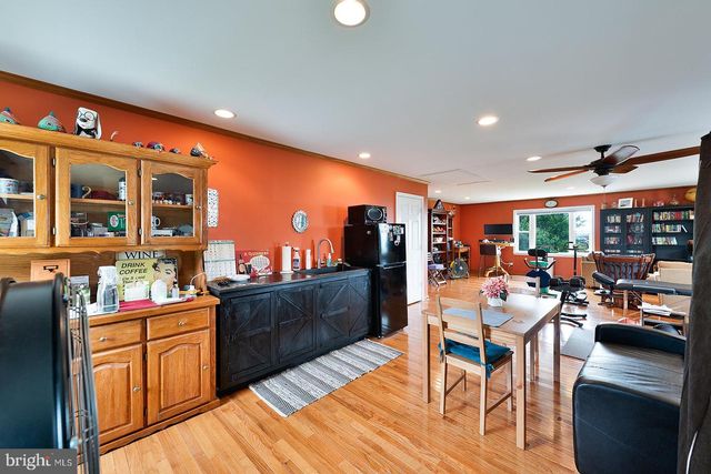 2613 HOOPERS ISLAND RD, Fishing Creek, MD 21634