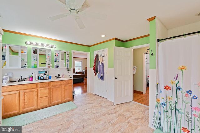 2613 HOOPERS ISLAND RD, Fishing Creek, MD 21634