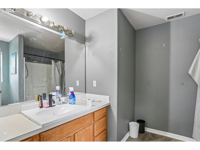 13800 Ne 63RD St, Vancouver, WA 98682