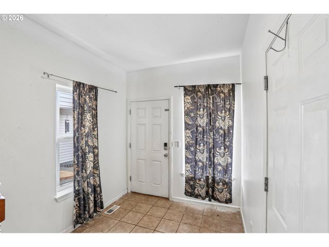13800 Ne 63RD St, Vancouver, WA 98682