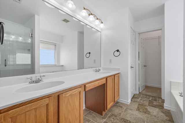 5904 Meadowglen Drive, Denton, TX 76226