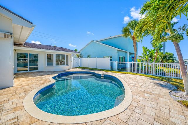 600 115TH AVENUE, Treasure Island, FL 33706