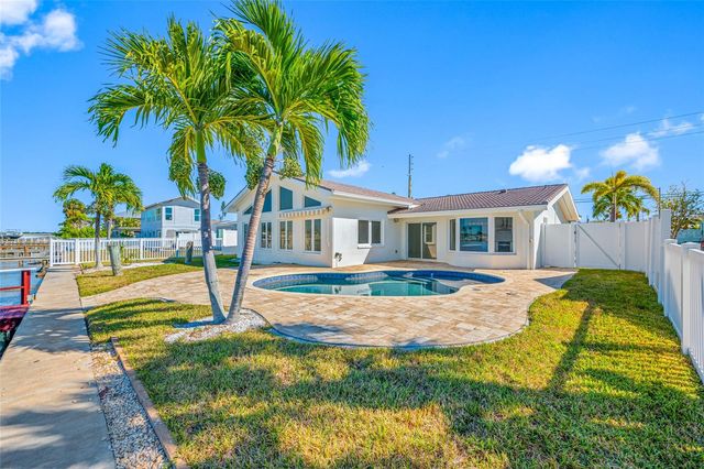 600 115TH AVENUE, Treasure Island, FL 33706