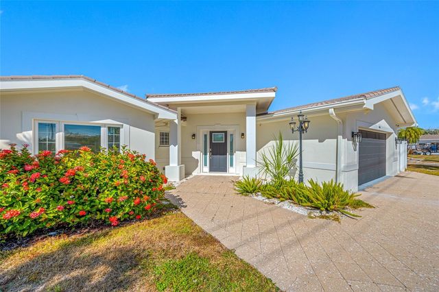 600 115TH AVENUE, Treasure Island, FL 33706