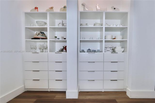1000 Island Boulevard 2005, Aventura, FL 33160
