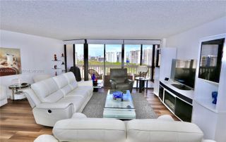 1000 Island Boulevard 2005, Aventura, FL 33160
