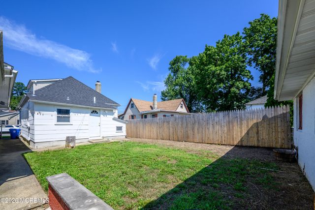 22 Brevent Avenue, Leonardo, NJ 07737