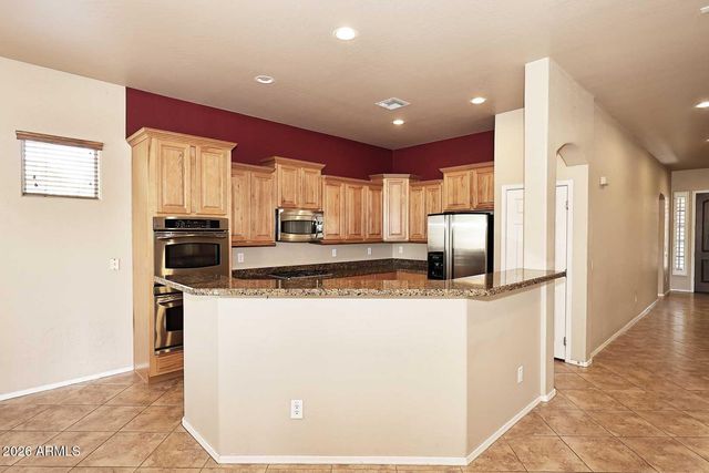 33207 N 24TH Drive, Phoenix, AZ 85085