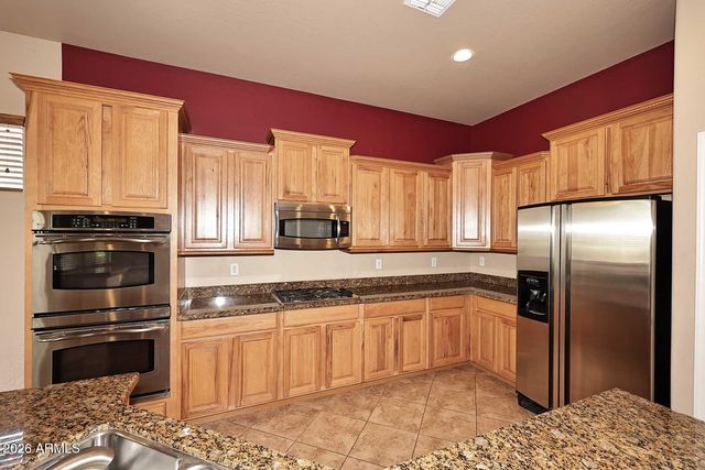 33207 N 24TH Drive, Phoenix, AZ 85085