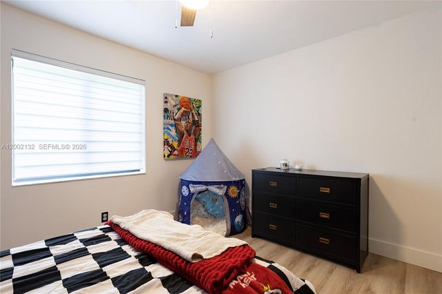 1030 NW 95th Ter, Plantation, FL 33322