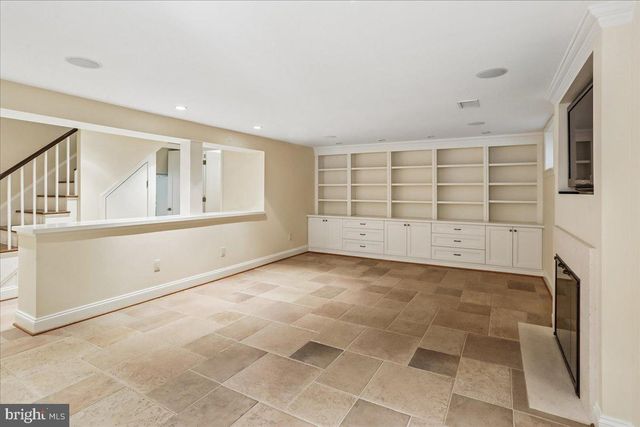3202 PICKWICK LN, Chevy Chase, MD 20815