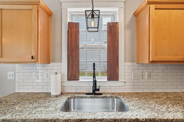 13700 Carleen Way Drive, Charlotte, NC 28213