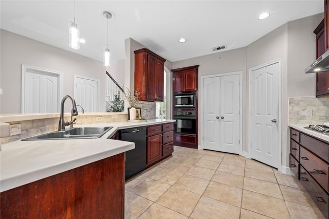 3310 Lake Canyon Court, Sugar Land, TX 77498