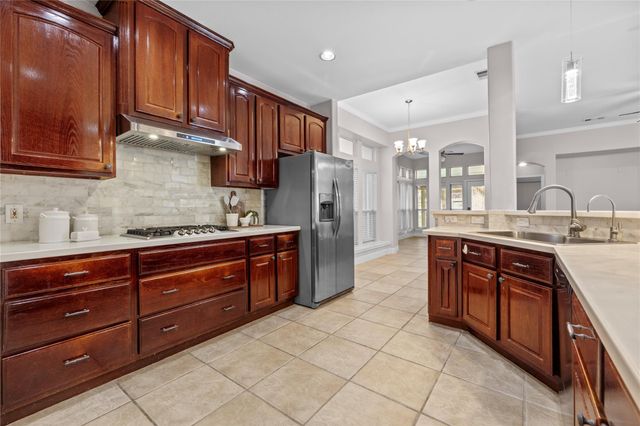 3310 Lake Canyon Court, Sugar Land, TX 77498