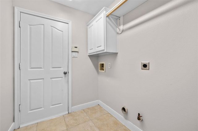 3310 Lake Canyon Court, Sugar Land, TX 77498