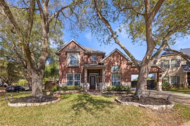 3310 Lake Canyon Court, Sugar Land, TX 77498