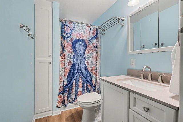 918 N Park Court NE, Grand Rapids, MI 49525