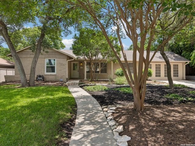 438 Oakleaf Drive, San Antonio, TX 78209