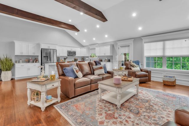 143 Lake Ridge Road, Somerset, KY 42503