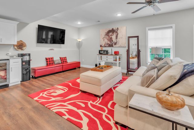 143 Lake Ridge Road, Somerset, KY 42503