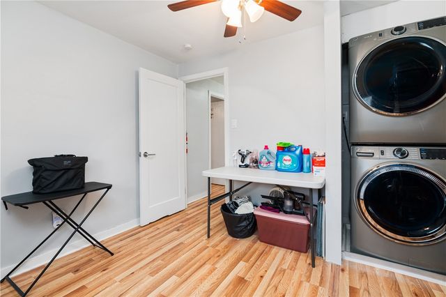 212 Richland Dr, Penn Hills, PA 15235