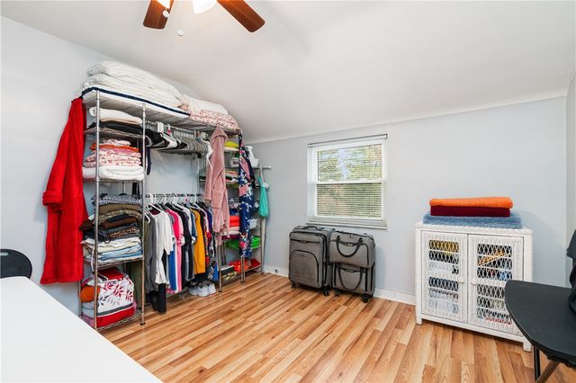 212 Richland Dr, Penn Hills, PA 15235