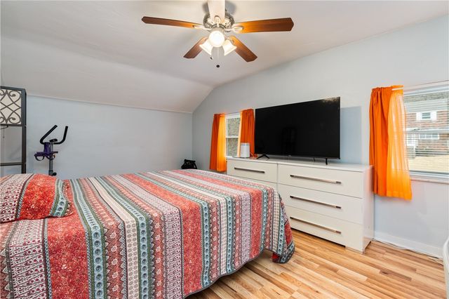 212 Richland Dr, Penn Hills, PA 15235