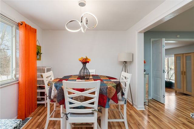 212 Richland Dr, Penn Hills, PA 15235