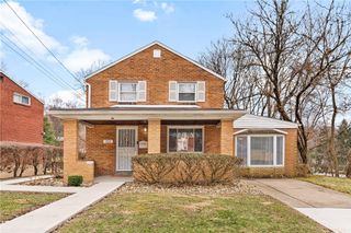 212 Richland Dr, Penn Hills, PA 15235