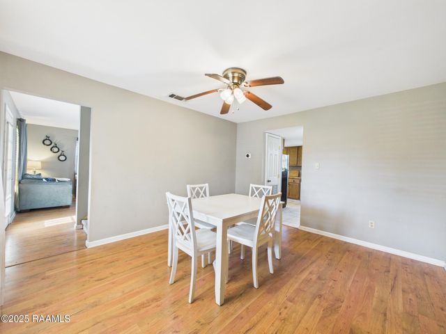 1712 Lillie Street, Jeanerette, LA 70544