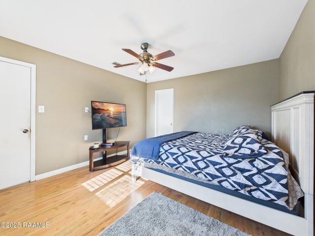 1712 Lillie Street, Jeanerette, LA 70544